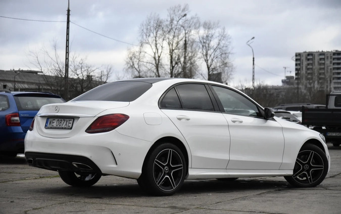 Mercedes-Benz Klasa C cena 126688 przebieg: 157000, rok produkcji 2019 z Sieniawa małe 326